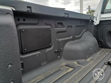 Nachrüstsatz Verzurrschienen Ford Ranger DC ab Bj. 2022